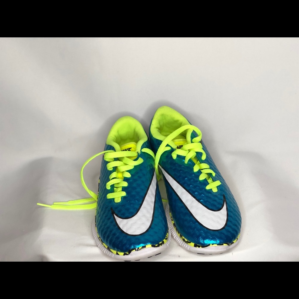 Boys Nike Blue & Lime Green Sneakers